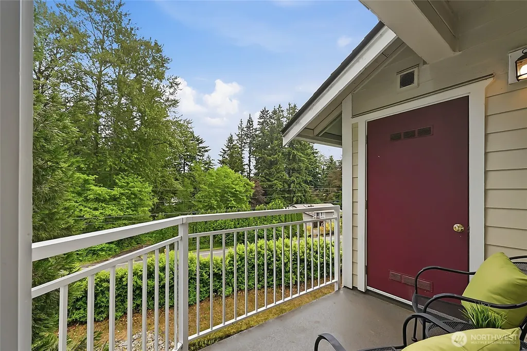 13000 Admiralty Way Everett WA 98204