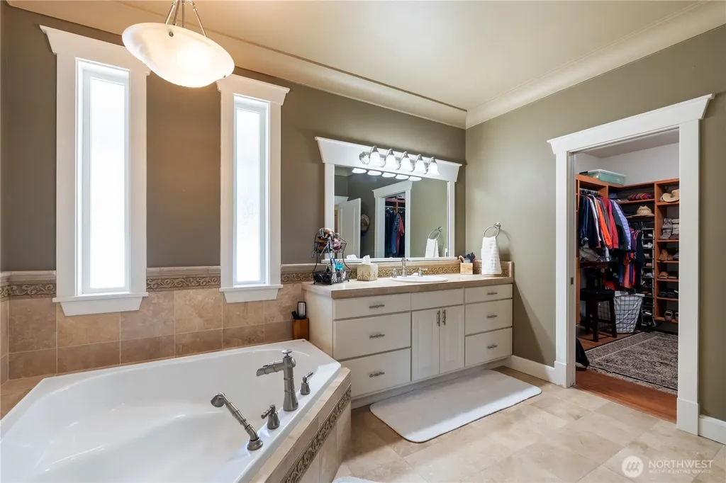 5140 66th Avenue SE Lacey WA 98513
