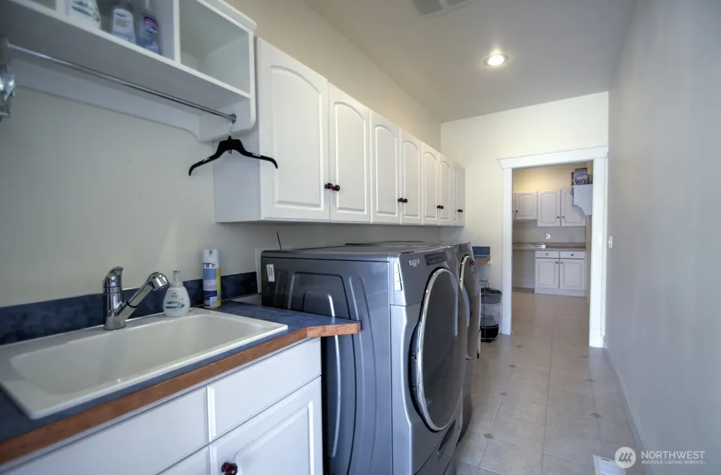 5140 66th Avenue SE Lacey WA 98513