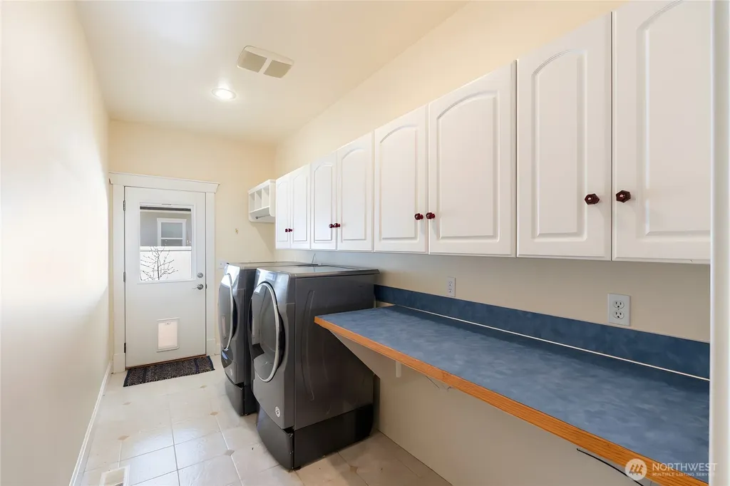 5140 66th Avenue SE Lacey WA 98513