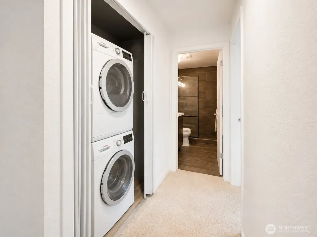 811 126th Place NE Bellevue WA 98005