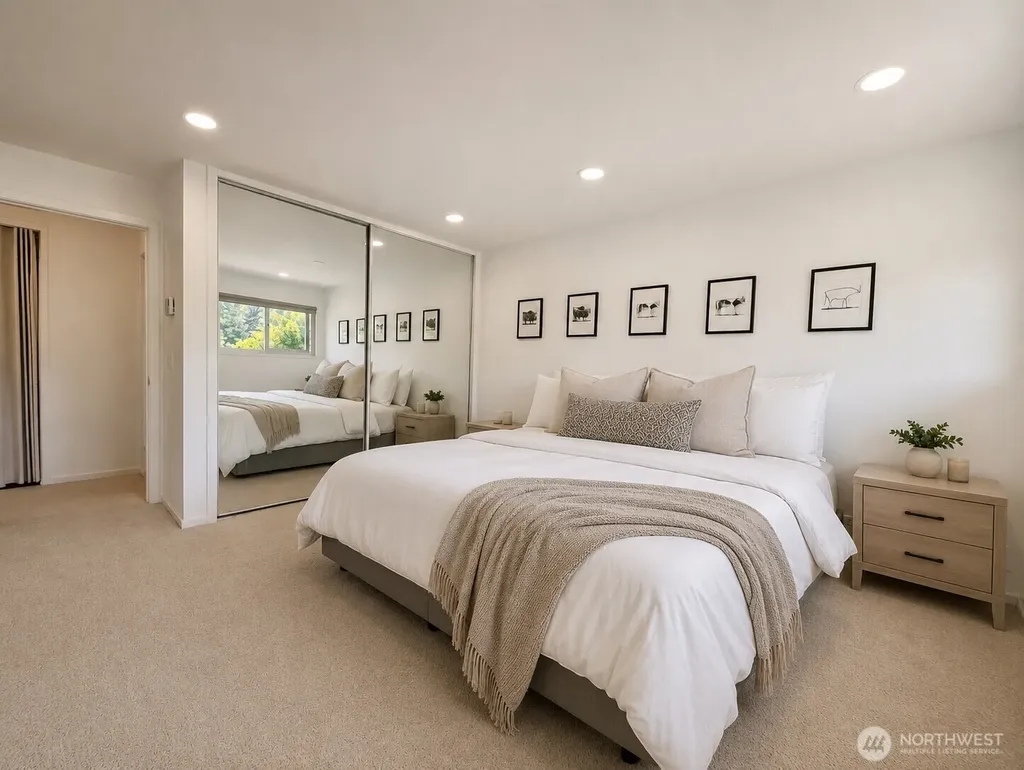 811 126th Place NE Bellevue WA 98005