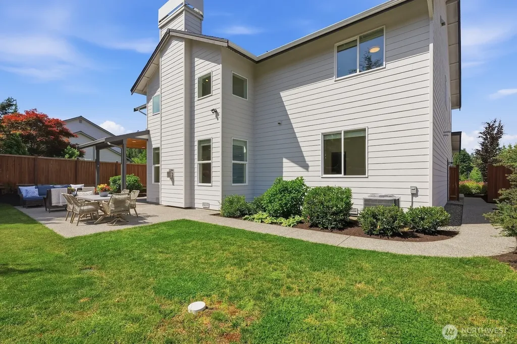 4200 333rd Place NE Carnation WA 98014