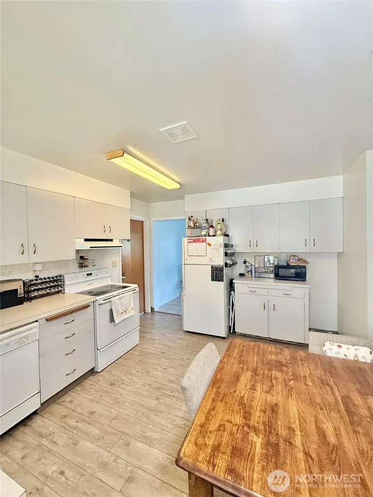 703 Sunrise Drive Omak WA 98841