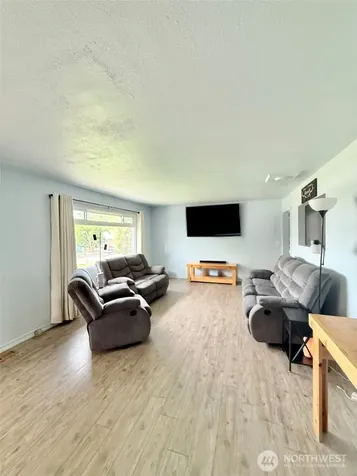 703 Sunrise Drive Omak WA 98841