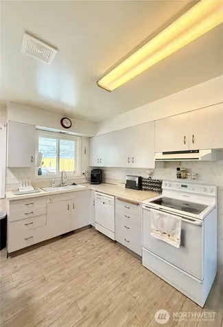 703 Sunrise Drive Omak WA 98841