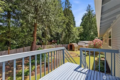 5718 142nd Place SE Everett WA 98208
