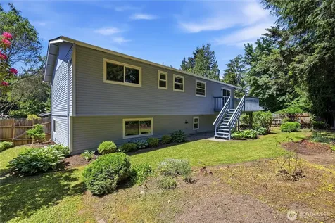 5718 142nd Place SE Everett WA 98208