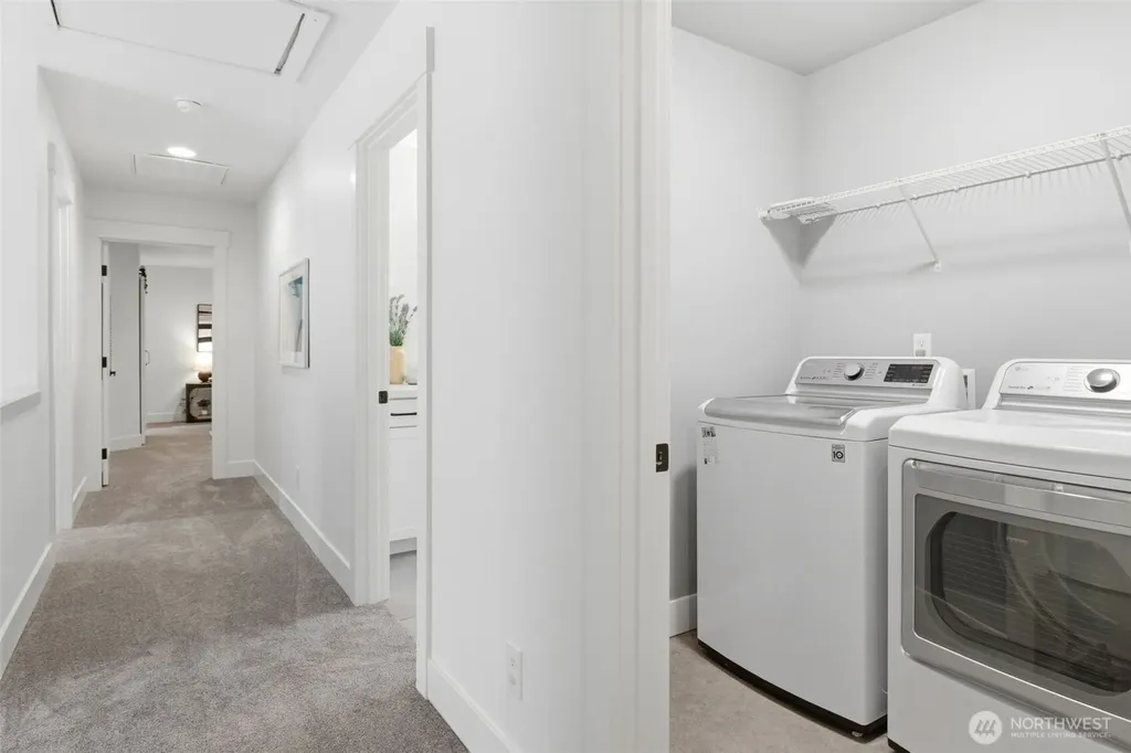 10219 62nd Avenue S Seattle WA 98178