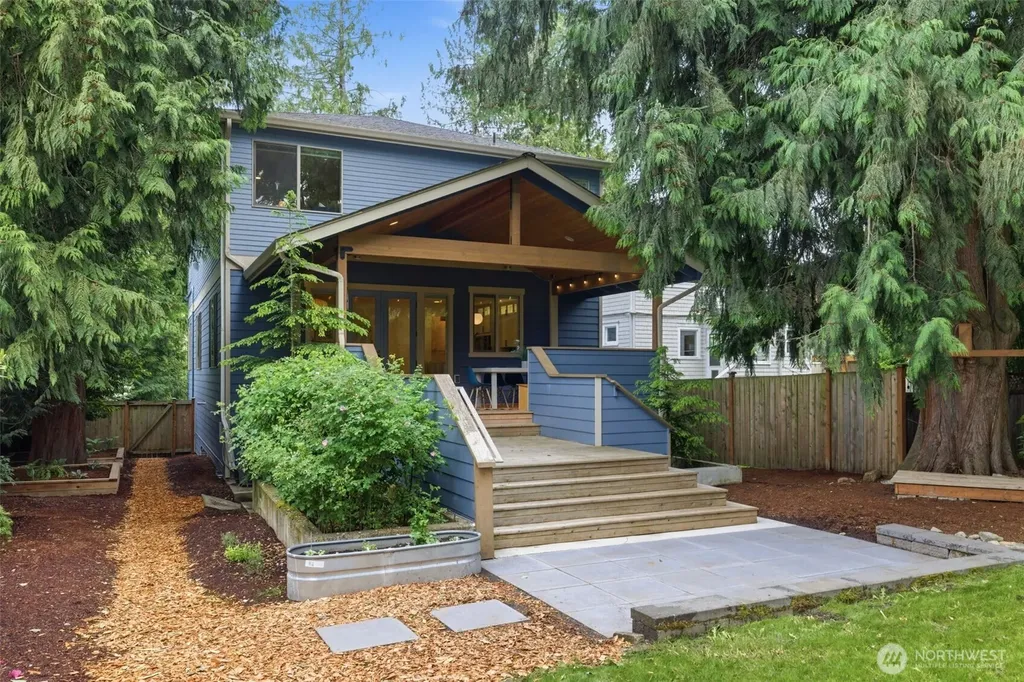 10219 62nd Avenue S Seattle WA 98178