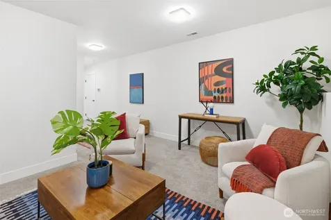 10219 62nd Avenue S Seattle WA 98178