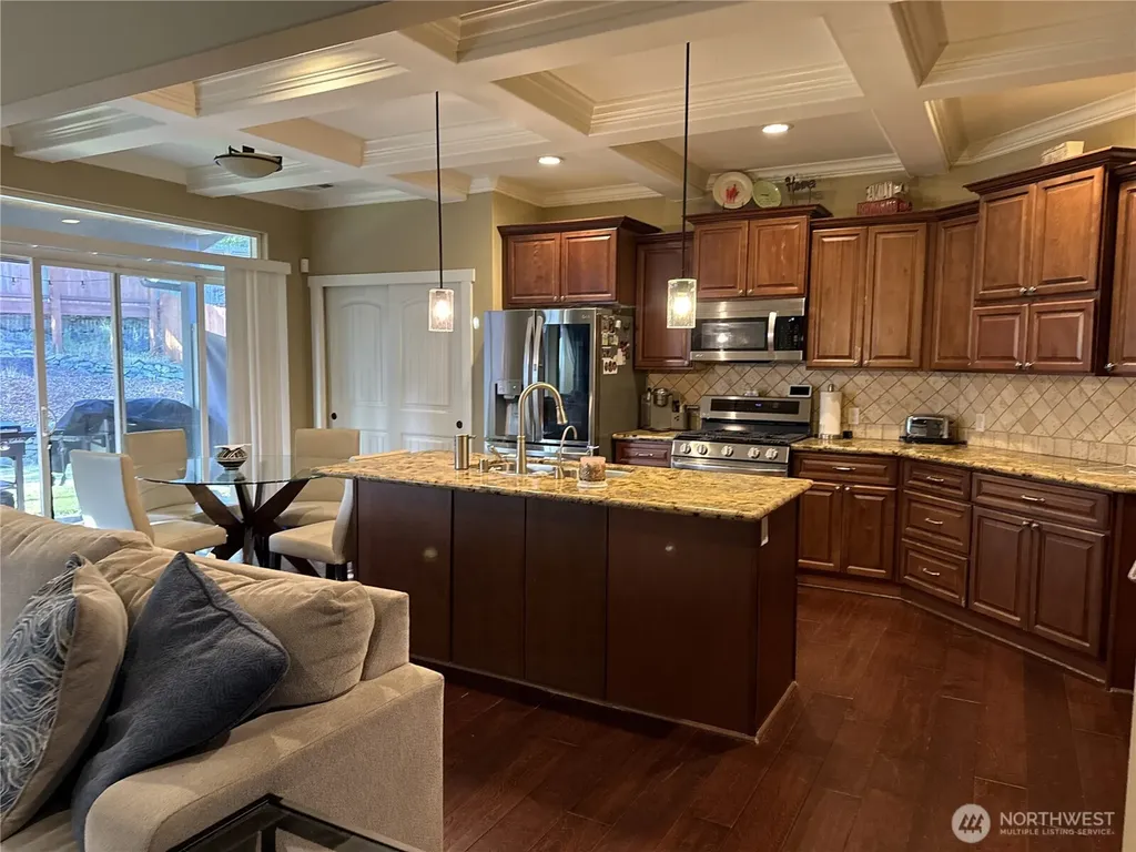 4129 Grotto Court SW Tumwater WA 98512