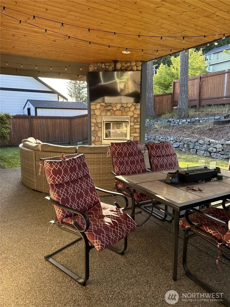4129 Grotto Court SW Tumwater WA 98512