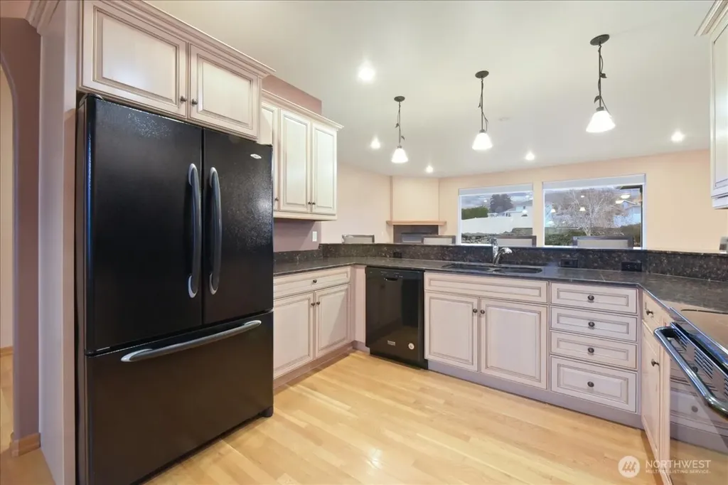 154 Springhill Drive East Wenatchee WA 98802