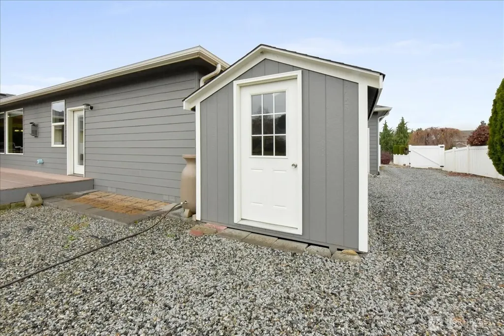 154 Springhill Drive East Wenatchee WA 98802