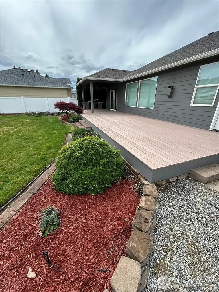 154 Springhill Drive East Wenatchee WA 98802