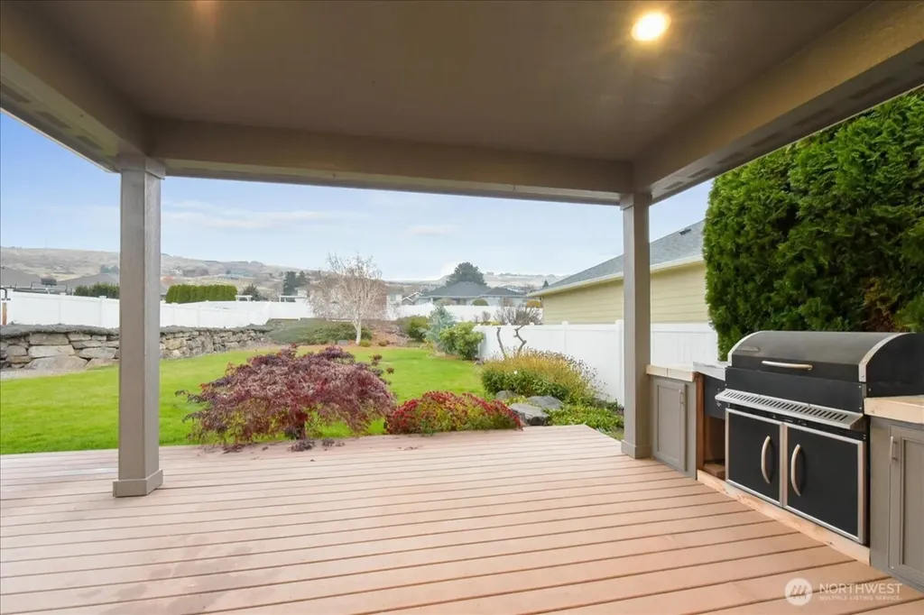 154 Springhill Drive East Wenatchee WA 98802