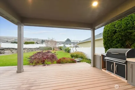 154 Springhill Drive East Wenatchee WA 98802