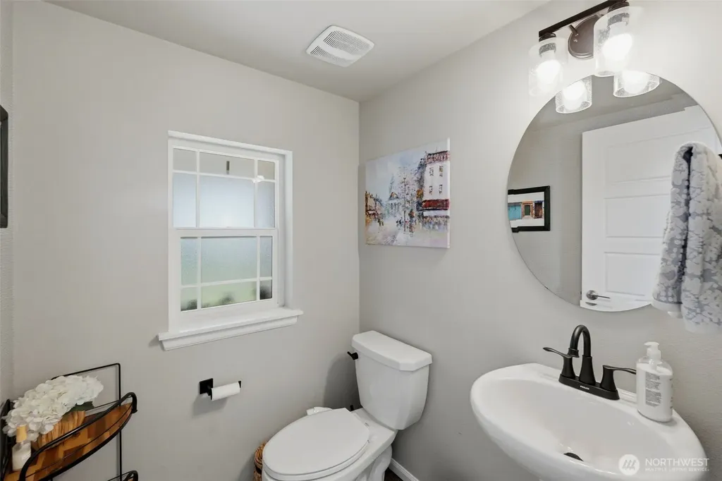 23546 Granite Court Black Diamond WA 98010