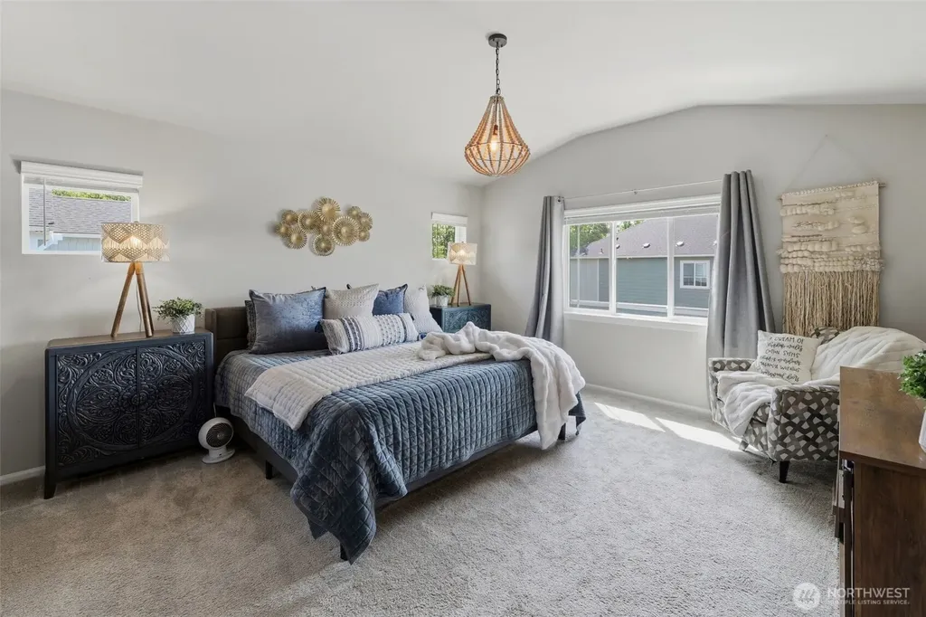 23546 Granite Court Black Diamond WA 98010