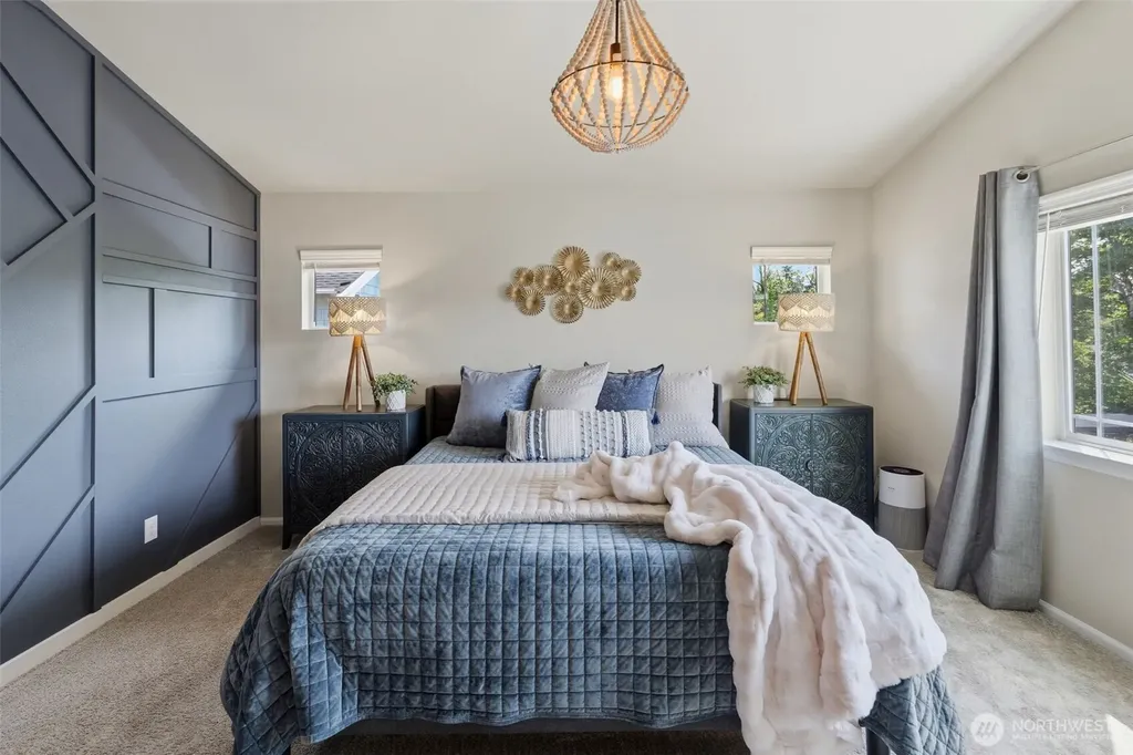 23546 Granite Court Black Diamond WA 98010
