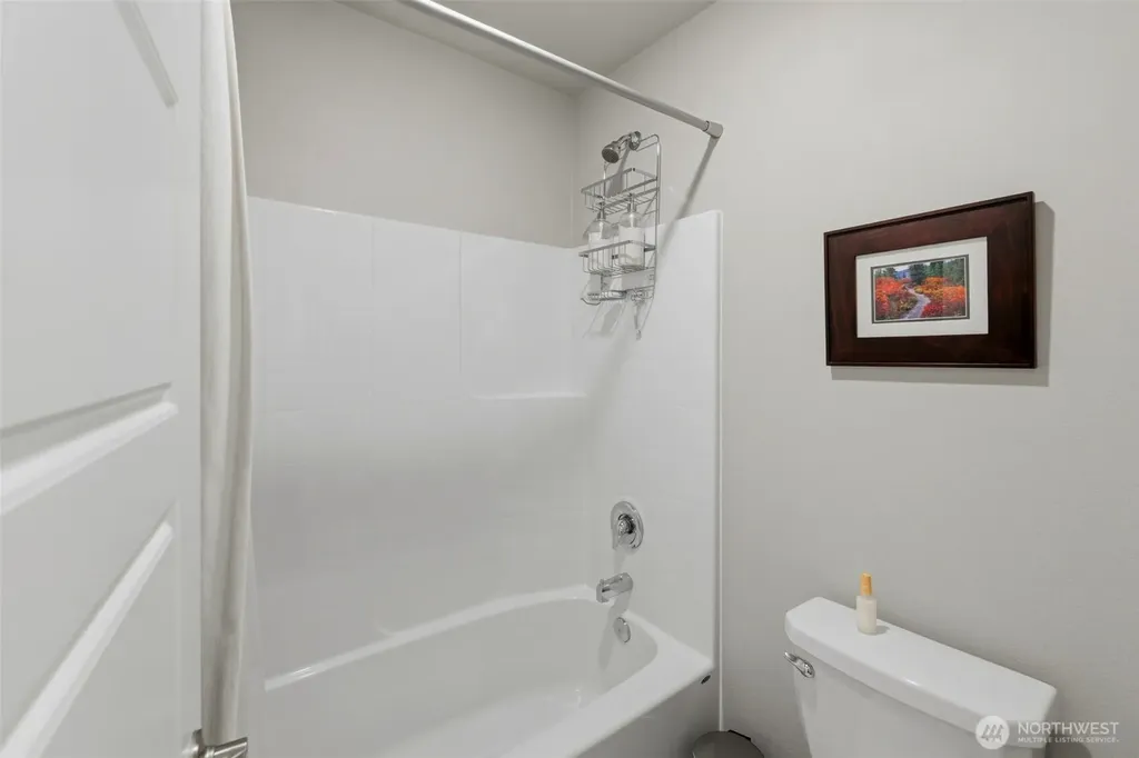 23546 Granite Court Black Diamond WA 98010