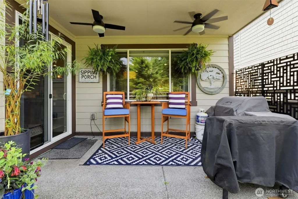 23546 Granite Court Black Diamond WA 98010