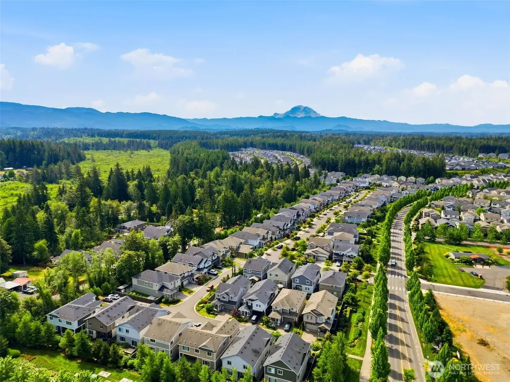 23546 Granite Court Black Diamond WA 98010