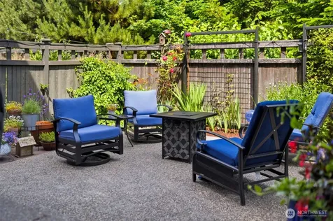 23546 Granite Court Black Diamond WA 98010