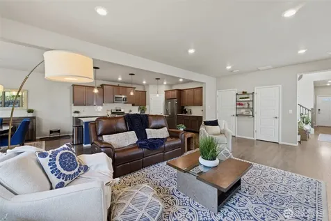 23546 Granite Court Black Diamond WA 98010