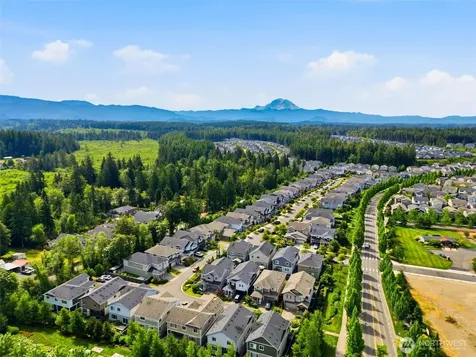 23546 Granite Court Black Diamond WA 98010