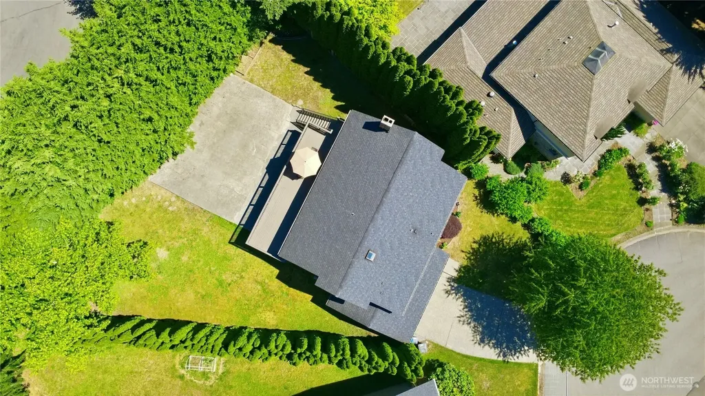 10606 NE 19th Place Bellevue WA 98004