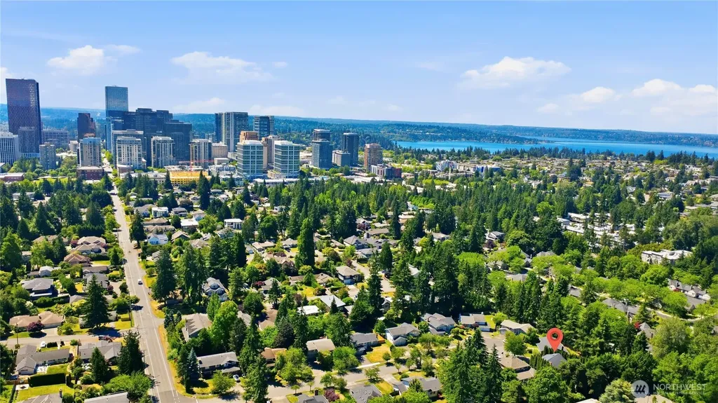 10606 NE 19th Place Bellevue WA 98004