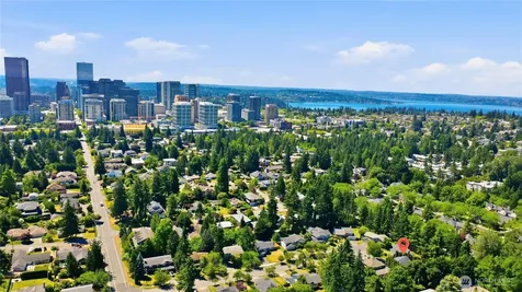 10606 NE 19th Place Bellevue WA 98004