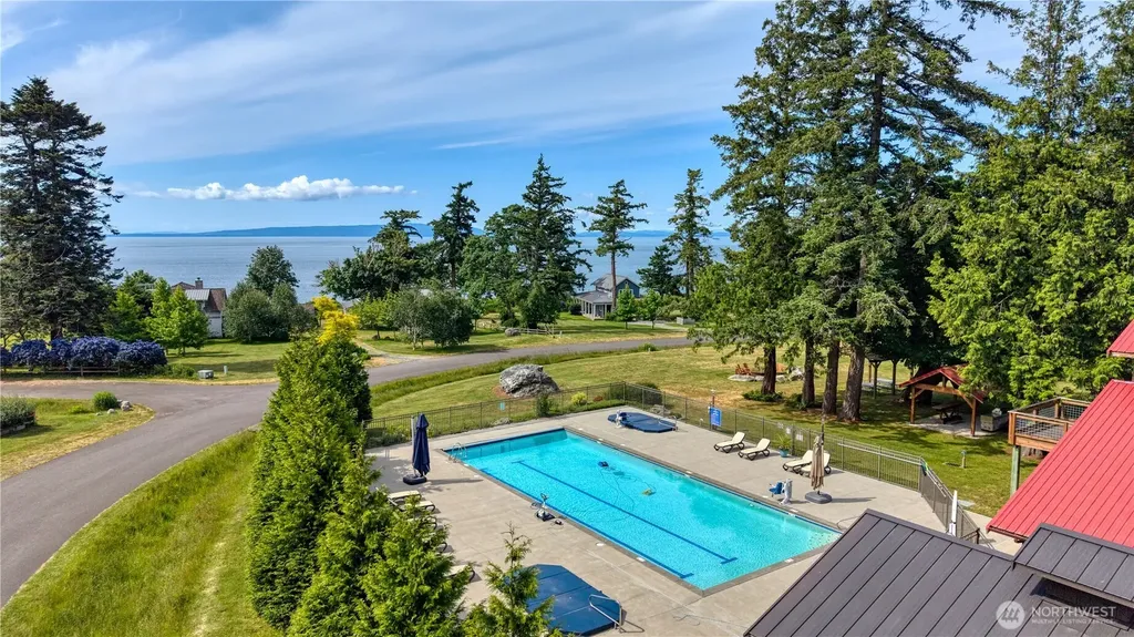 2193 Seabright Loop Point Roberts WA 98281