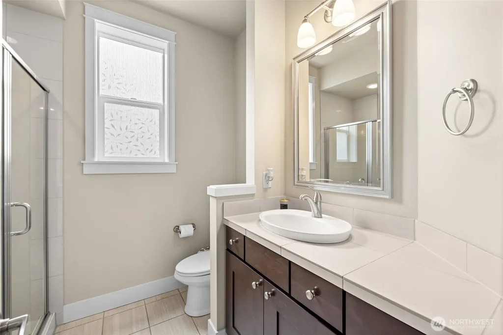 21250 NE 9th Place Sammamish WA 98074
