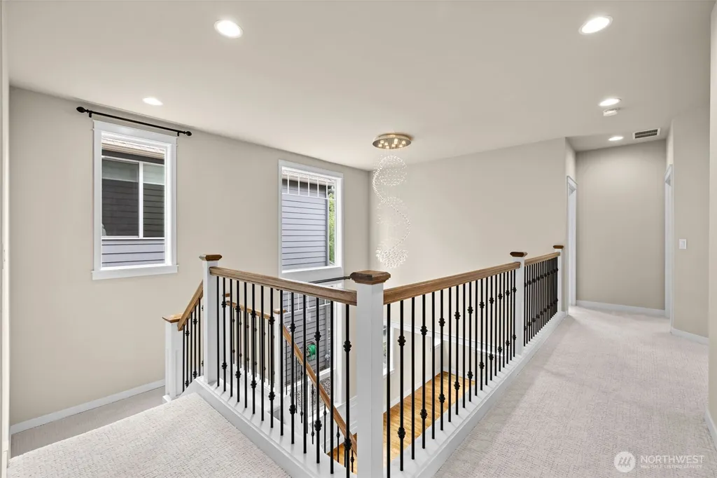 21250 NE 9th Place Sammamish WA 98074