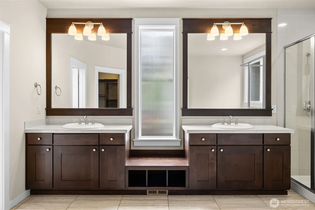 21250 NE 9th Place Sammamish WA 98074