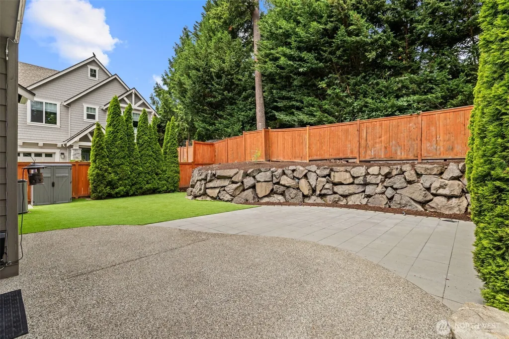 21250 NE 9th Place Sammamish WA 98074