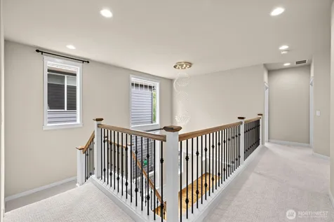 21250 NE 9th Place Sammamish WA 98074