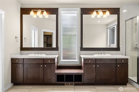 21250 NE 9th Place Sammamish WA 98074