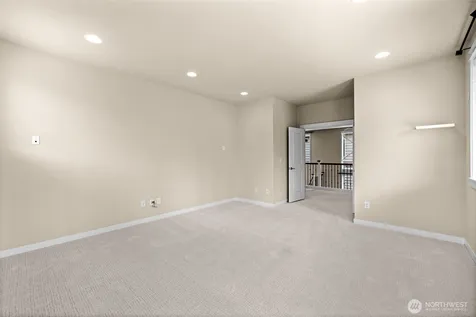 21250 NE 9th Place Sammamish WA 98074