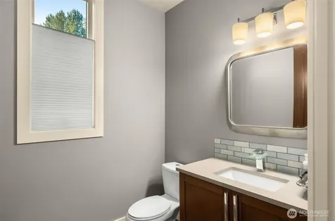 1211 N 42nd Place Renton WA 98056