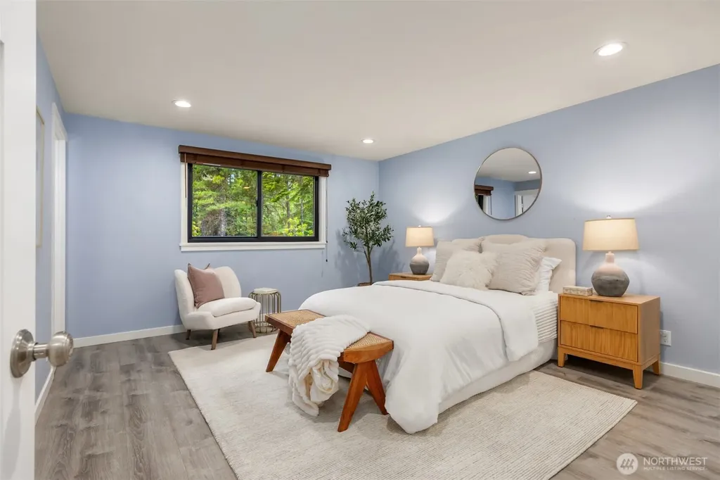 1093 NW Mushroom Lane Poulsbo WA 98370