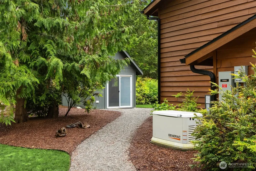 1093 NW Mushroom Lane Poulsbo WA 98370