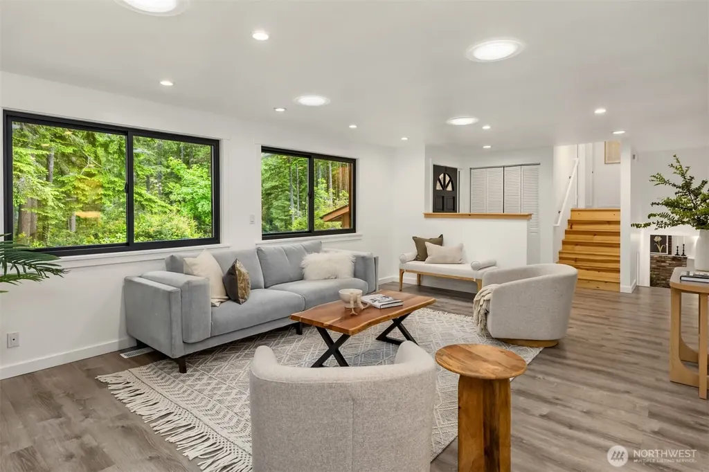 1093 NW Mushroom Lane Poulsbo WA 98370