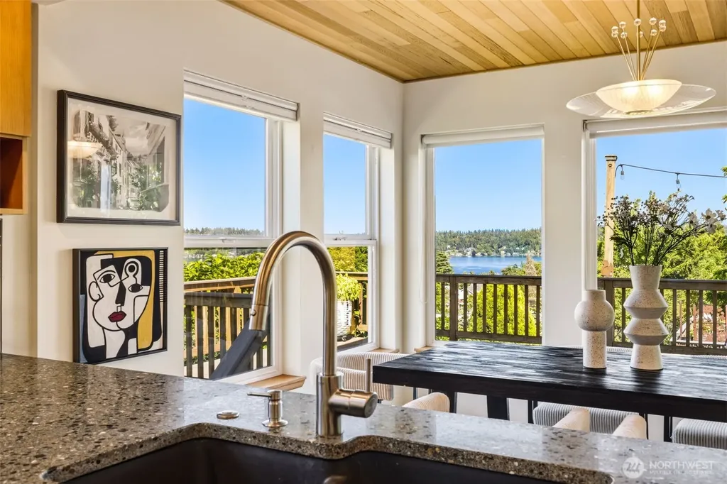 4730 48th Avenue S Seattle WA 98118