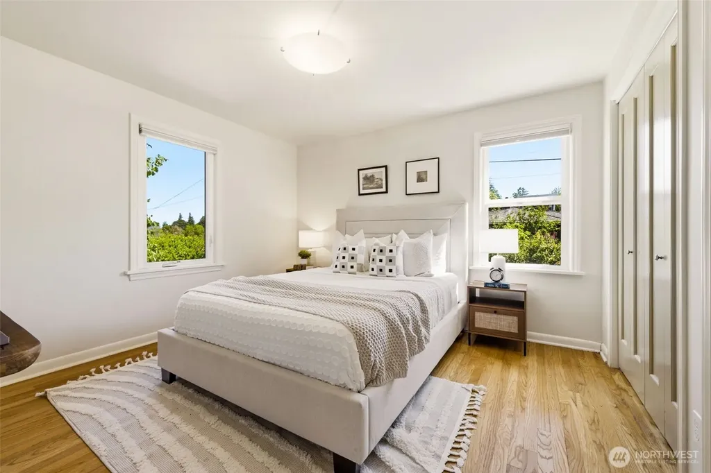 4730 48th Avenue S Seattle WA 98118