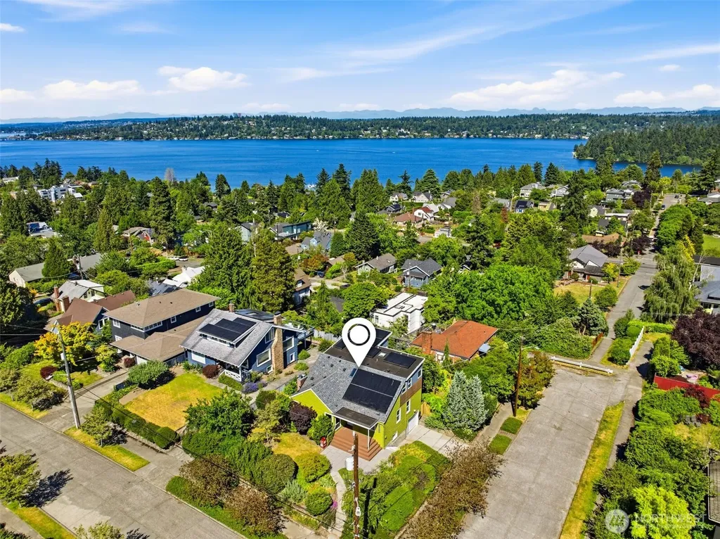 4730 48th Avenue S Seattle WA 98118