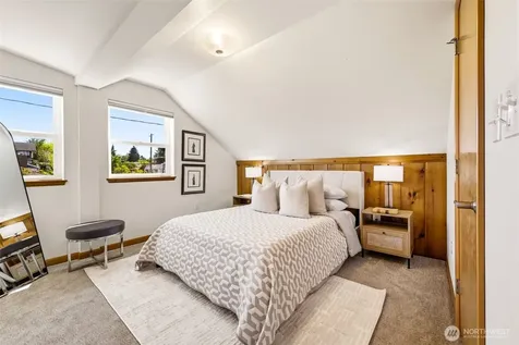 4730 48th Avenue S Seattle WA 98118
